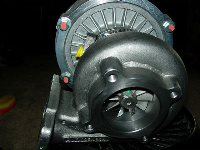 Precision SC3431e journal bearing turbo